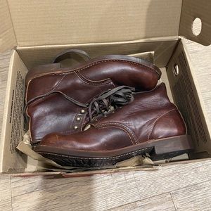Red wings blacksmith 3340 us 9.5